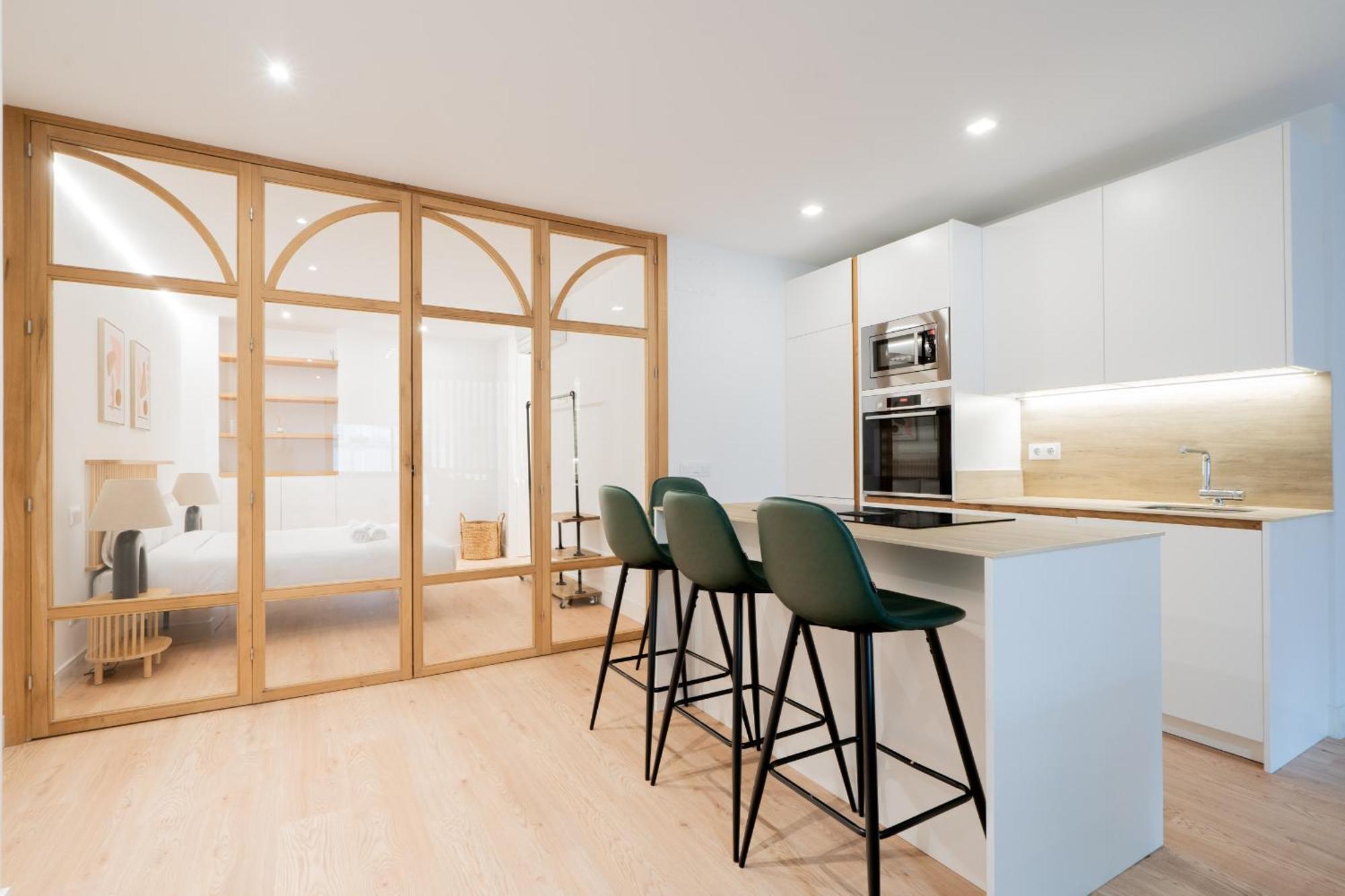 Apartamento Reformado Para 6 Personas En Plena Gran Via Alquiler Temporal มาดริด ภายนอก รูปภาพ